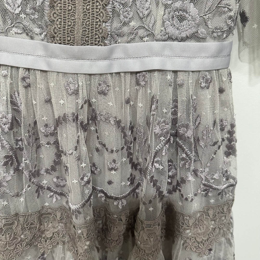 Needle and Thread Midsummer Lace Dress Size 0 - Picture 9 of 12
